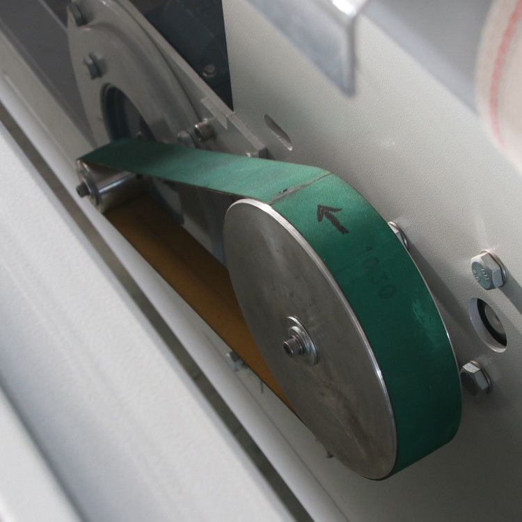 Leistungsstarke Industriekleidung Eisen- und Faltenmaschine für kleine Unternehmen 380/3/50V/P/Hz